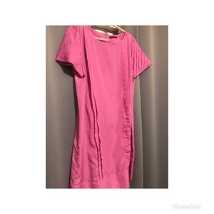 Short pleated sleeve silk dress